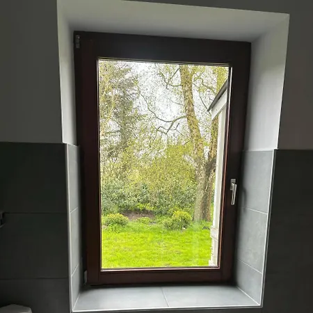 アパート Gemuetliches Mit Ausblick Zum Garten *